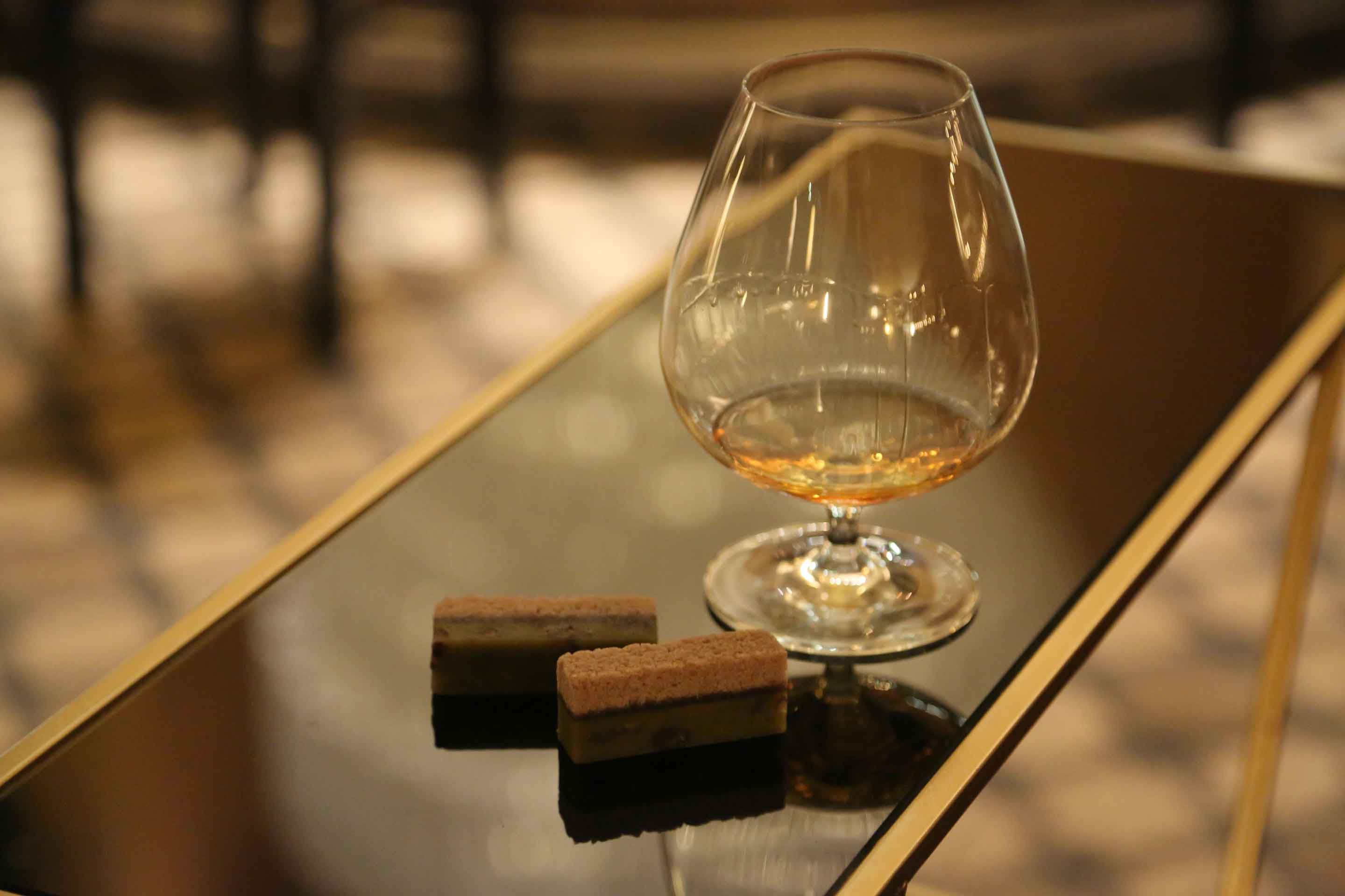 La parfaite fusion des wagashi japonais et du Cognac français.